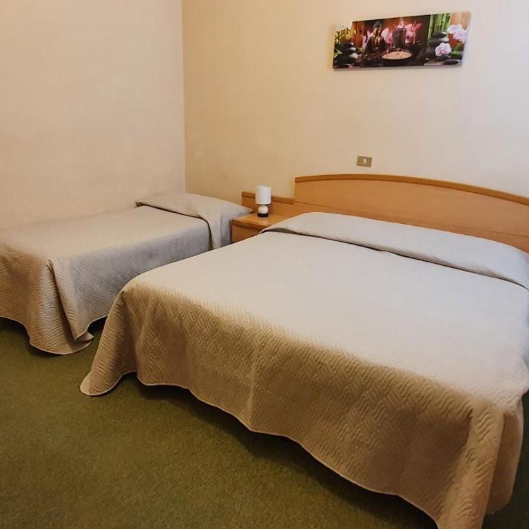 Hotel Giovanna - Chambre Triple - 5