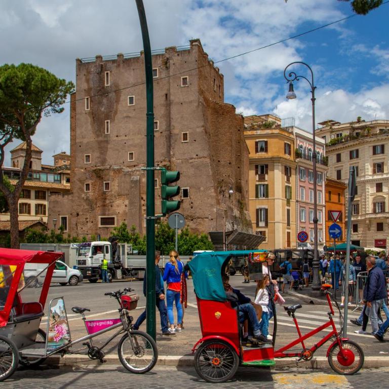 Forum View Apartment - Appartamento con 2 Camere da Letto - 22