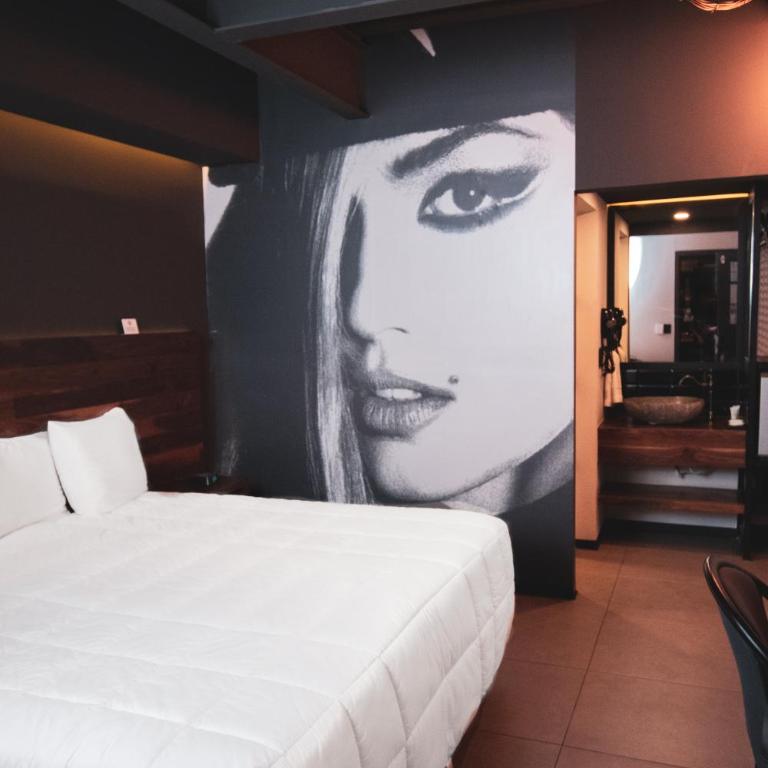HOTEL RIO RITA - Deluxe Double or Twin Room - 8