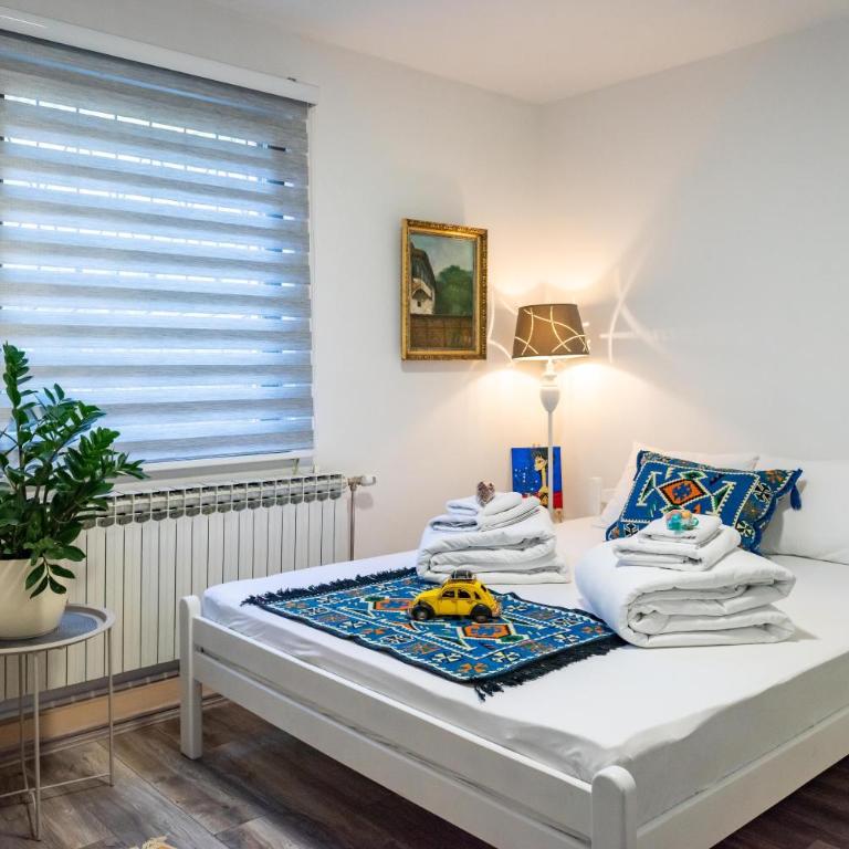 Hotel Vamos Sarajevo, b&b - Porodična Dvokrevetna Soba sa Bračnim Krevetom - 2