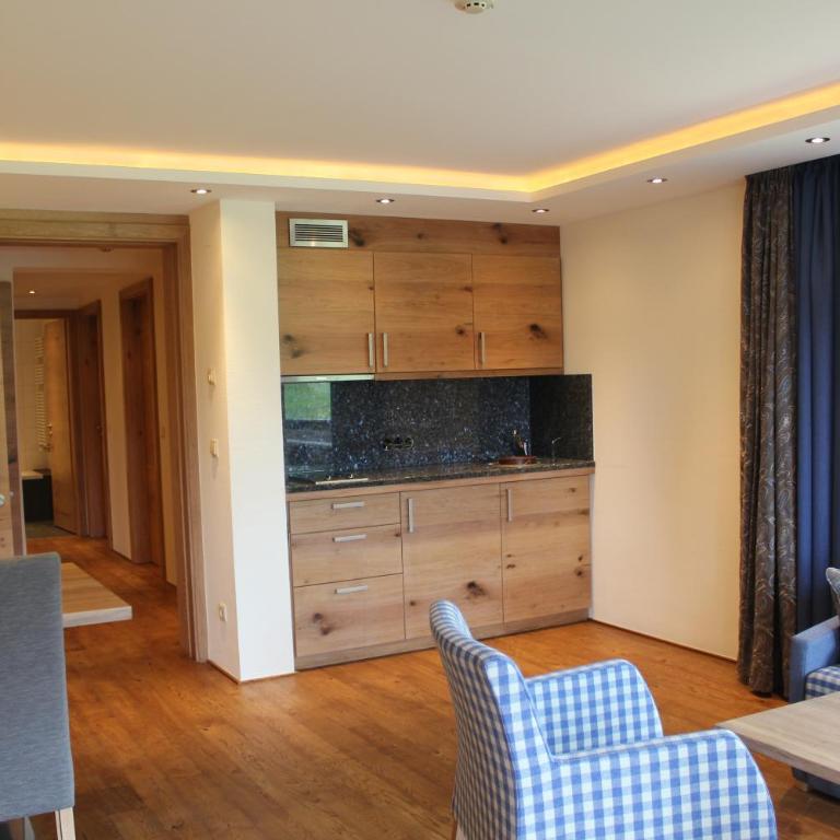 Hotel Garni Lärchenhof - Apartment mit 2 Schlafzimmern und Balkon - 1