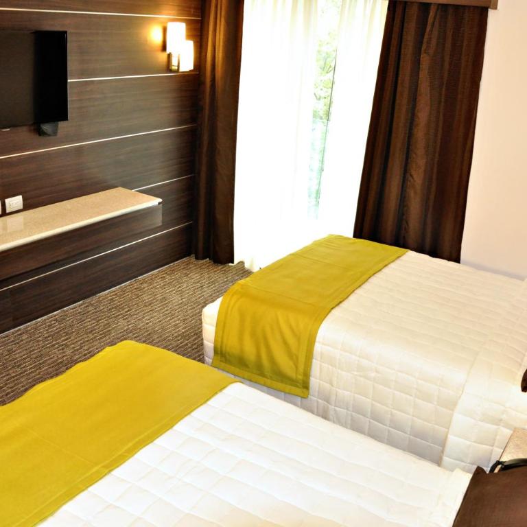 Hotel Real Alameda de Queretaro - Standard Double Suite - 4