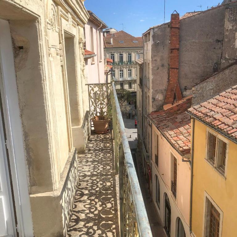 Art Apparts coeur de ville - Studio avec Balcon - 4e Étage - 4