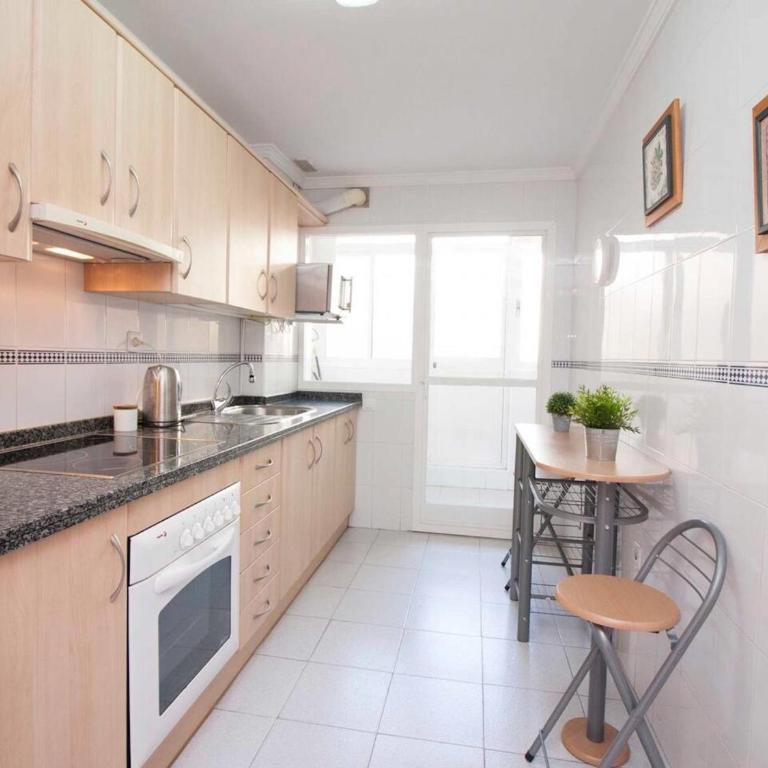 Holidays2Malaga Plaza de Toros Vieja & terrace & optional parking - Apartamento con terraza - 12