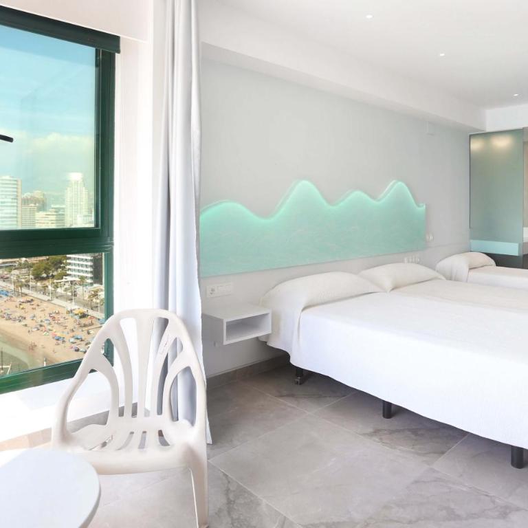 KAKTUS Hotel Benikaktus - Habitación Triple con vistas al mar - 2
