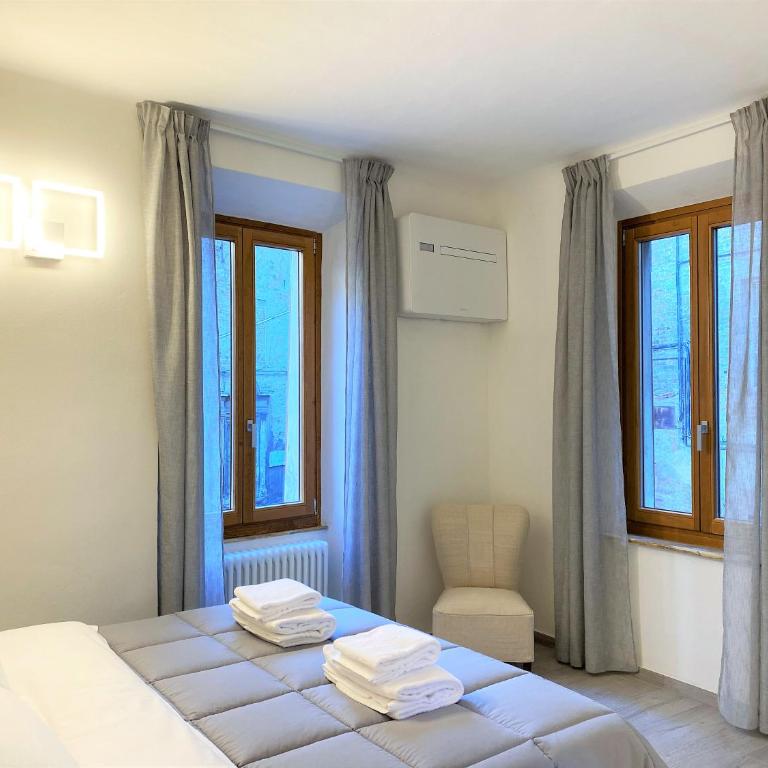 CASA STELLA - A Due Passi dal Corso di Siena - Two-Bedroom Apartment - 3