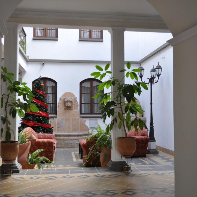 Hostal Patrimonio - Sucre - Habitación Triple - 4