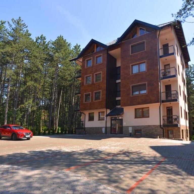 Time Out Žuti apartman - One-Bedroom Apartment - 1