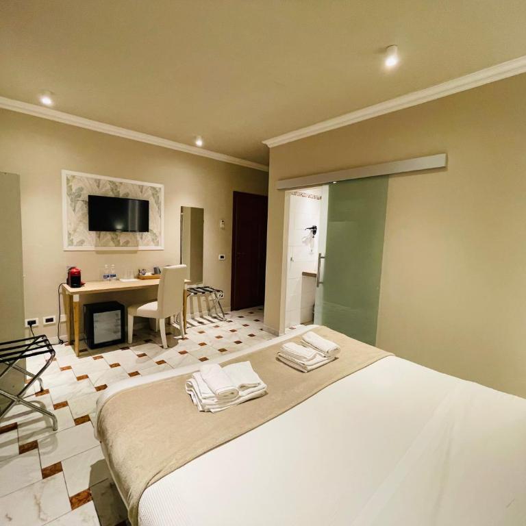Villa Martina Classic & Luxury Room - Large Double Room - 4