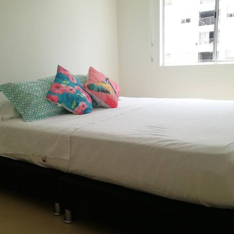 HERMOSO APARTAMENTO EN GIRARDOT CON AIRE ACONDICIONADO - Apartamento de 2 dormitorios - 3