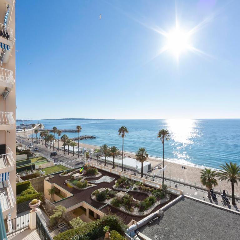 Appartement 3 chambres 125 m2 avec vue exceptionnelle face à la mer - Appartement 3 Chambres - 17