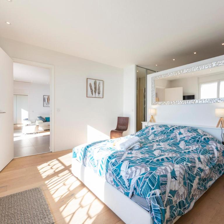 Appartement 3 chambres 125 m2 avec vue exceptionnelle face à la mer - Appartement 3 Chambres - 6