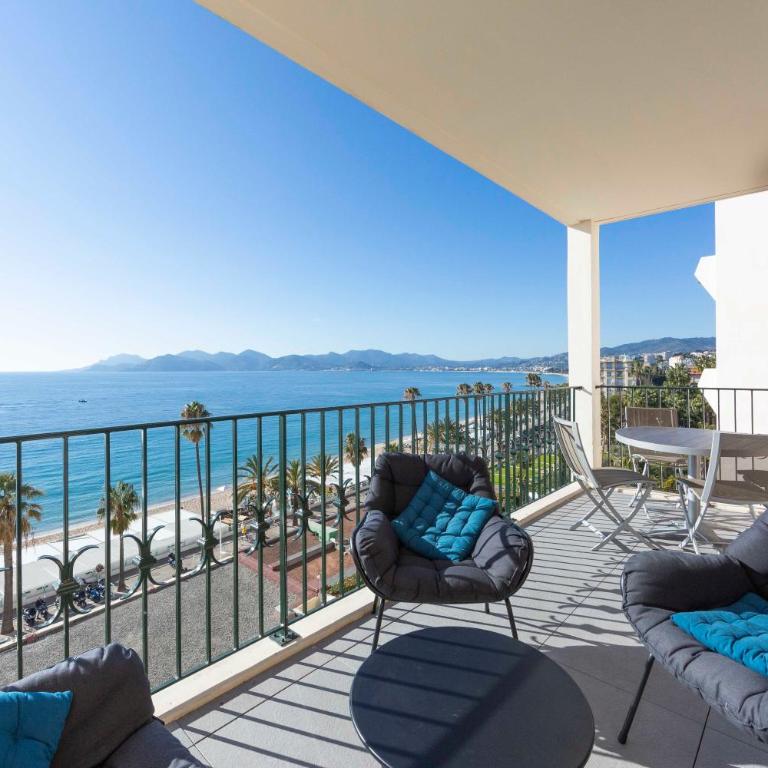 Appartement 3 chambres 125 m2 avec vue exceptionnelle face à la mer - Appartement 3 Chambres - 3