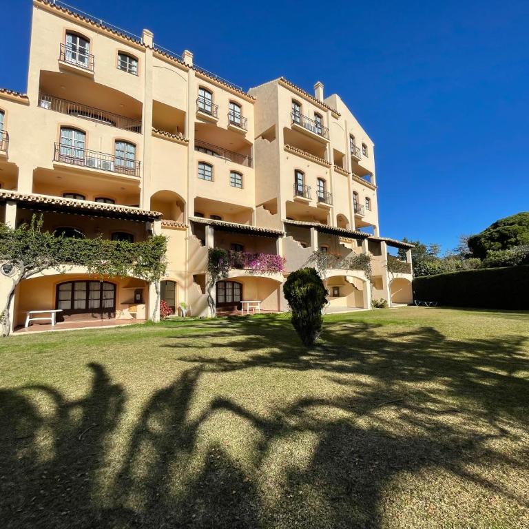 Apartamentos El Toro - Apartamento de 3 dormitorios - 5