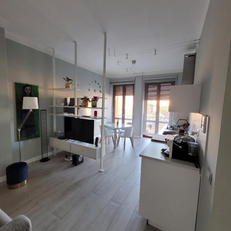 Fabio's guesthouse&parking - Appartamento con 1 Camera da Letto - 2