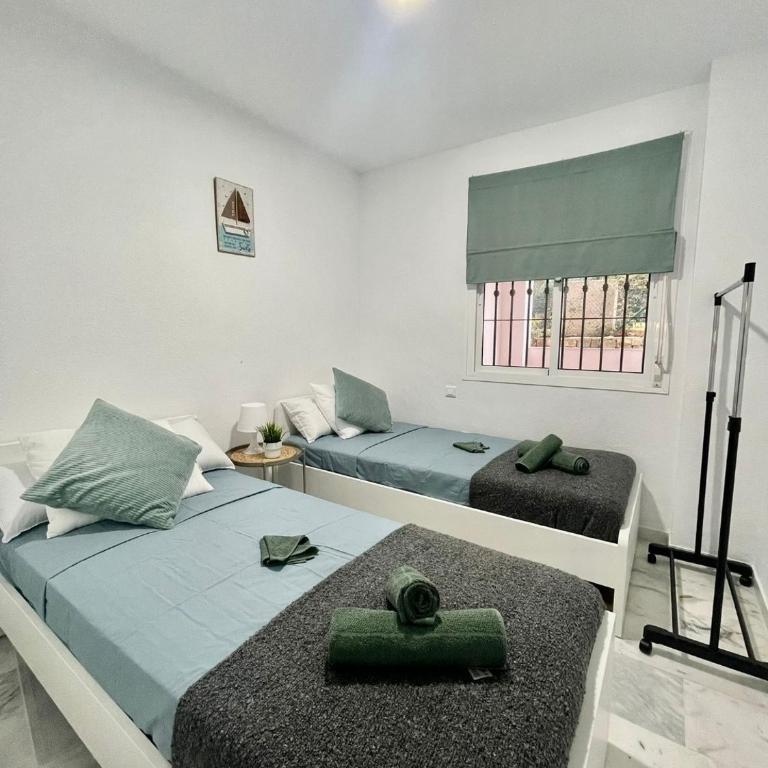 Two Bed, Two Bath Apartment with Sea Views - Angel de Miraflores - Apartamento de 2 dormitorios - 9