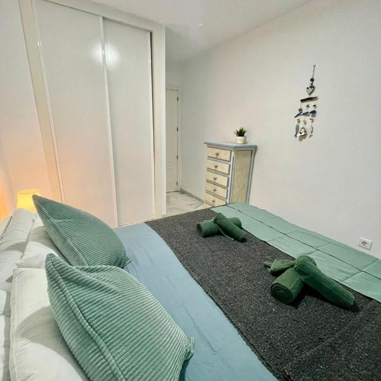 Two Bed, Two Bath Apartment with Sea Views - Angel de Miraflores - Apartamento de 2 dormitorios - 19