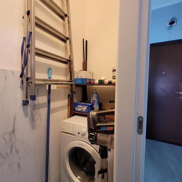 Fabio's guesthouse&parking - Appartamento con 1 Camera da Letto - 17