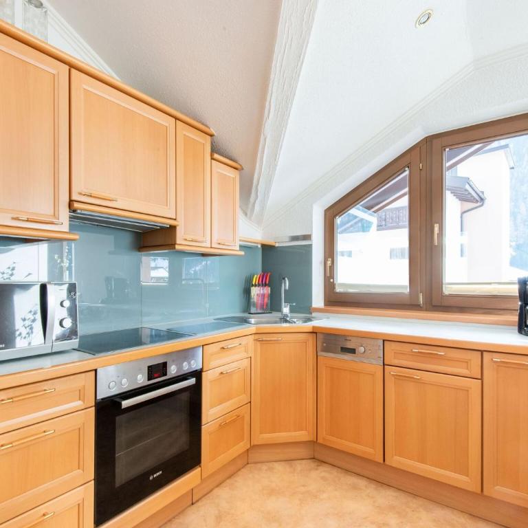 Garni Flori - Haus mit 4 Schlafzimmern - 8