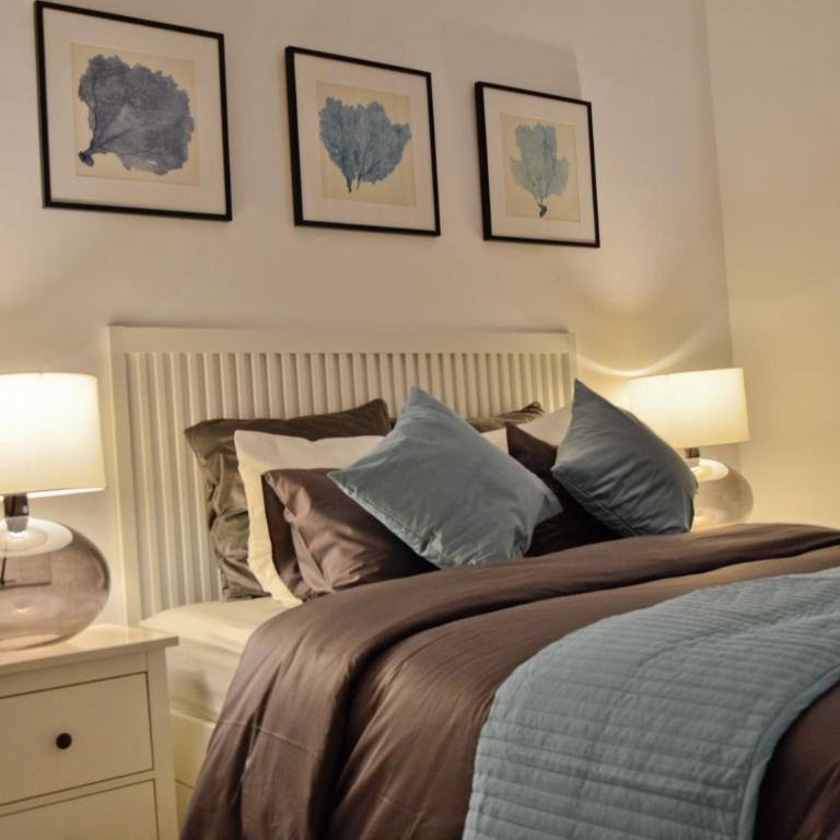 Way to BCN Casa Rovira - Two-Bedroom Apartment - 15