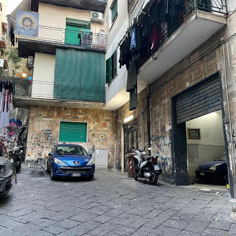 Casa D10S Napoli centro quartieri spagnoli - Two-Bedroom Apartment - 28