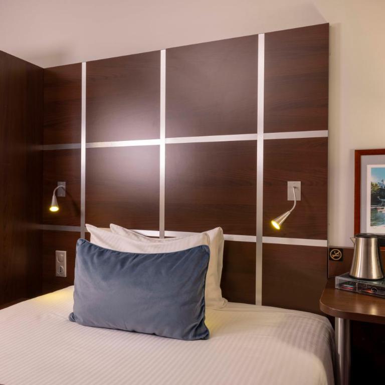Hôtel L'Interlude - Chambre Simple Classique avec Vue sur la Rue - 4