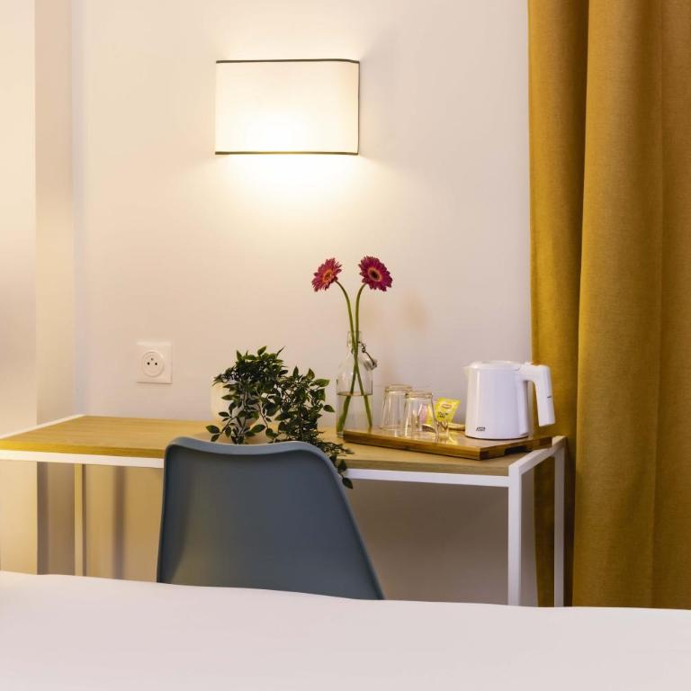 Hotel Paris Louis Blanc - Chambre Double Standard - 13