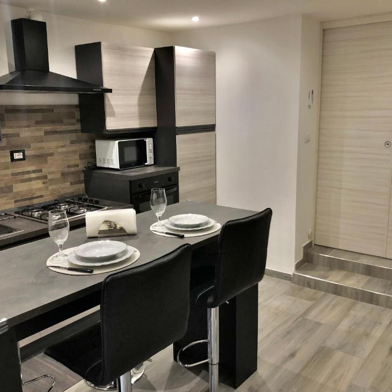 STAZIONE BARI CENTRALE - Appartamento Moderno - Netflix & Amazon Prime Video - One-Bedroom Apartment - 24