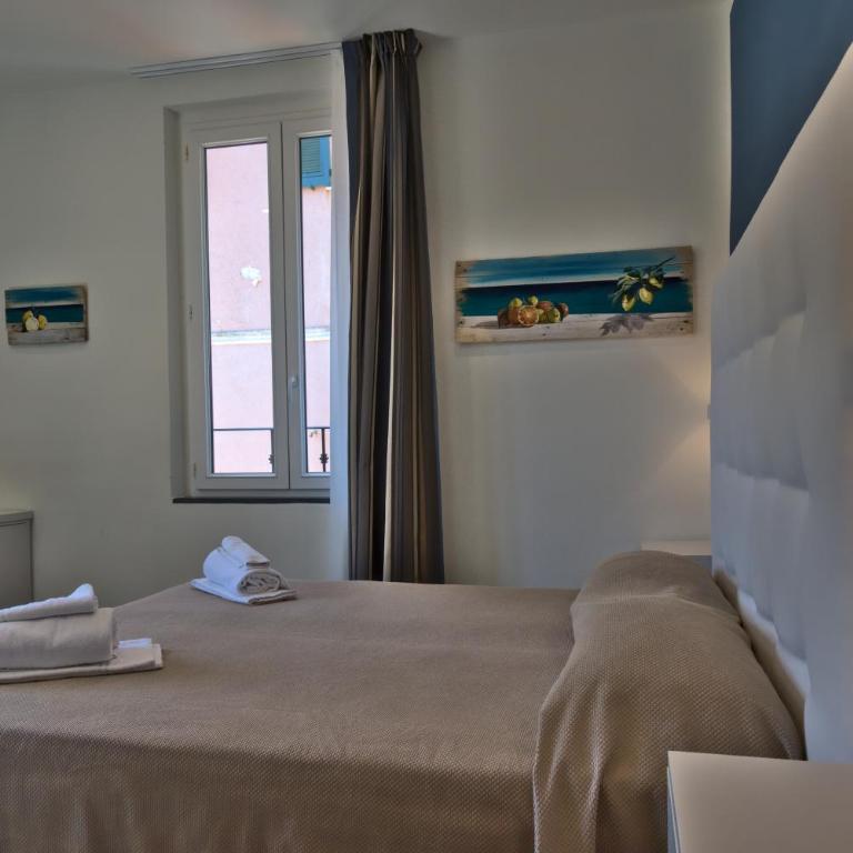 Villino Wanda - Camera Matrimoniale con Bagno Privato - 1