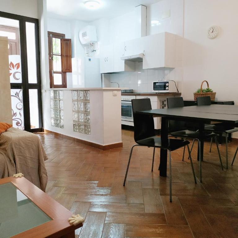 Casa Sevilla Nervión-Centro - Casa Unifamiliar de 3 dormitorios - 2