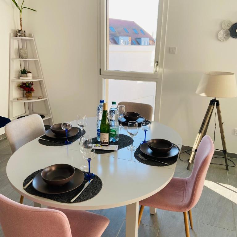 Appartement Orchidées proche centre Ville - Two-Bedroom Apartment - 12