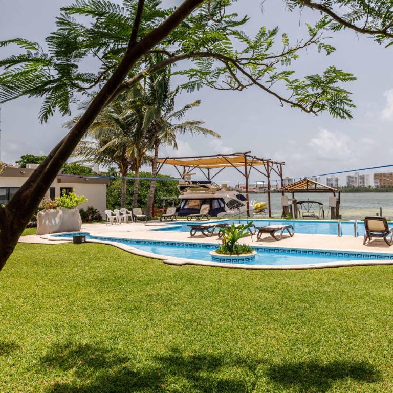 Villas La Marina - Deluxe Villa - 1