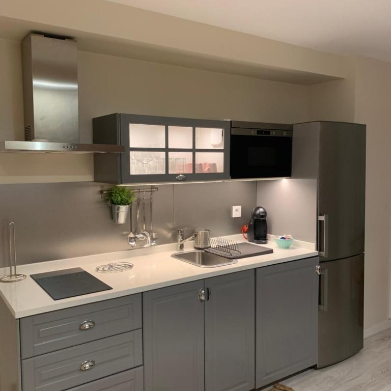 Hidden Gem Playa Helios con Ascensor & Parking - Apartamento - 10