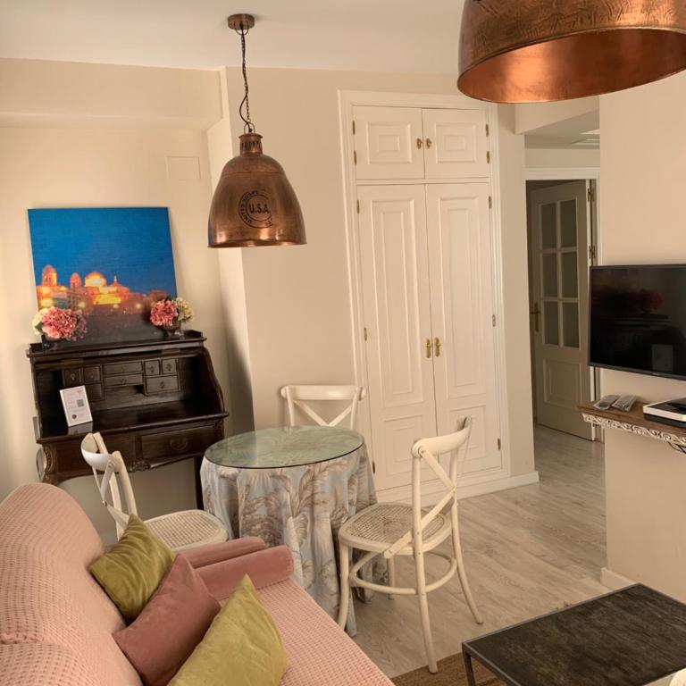 Hidden Gem Playa Helios con Ascensor & Parking - Apartamento - 5