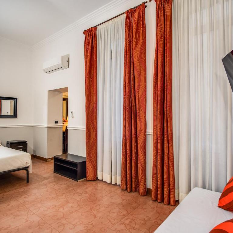 Hotel Everest Inn Rome - Camera Quadrupla - 6