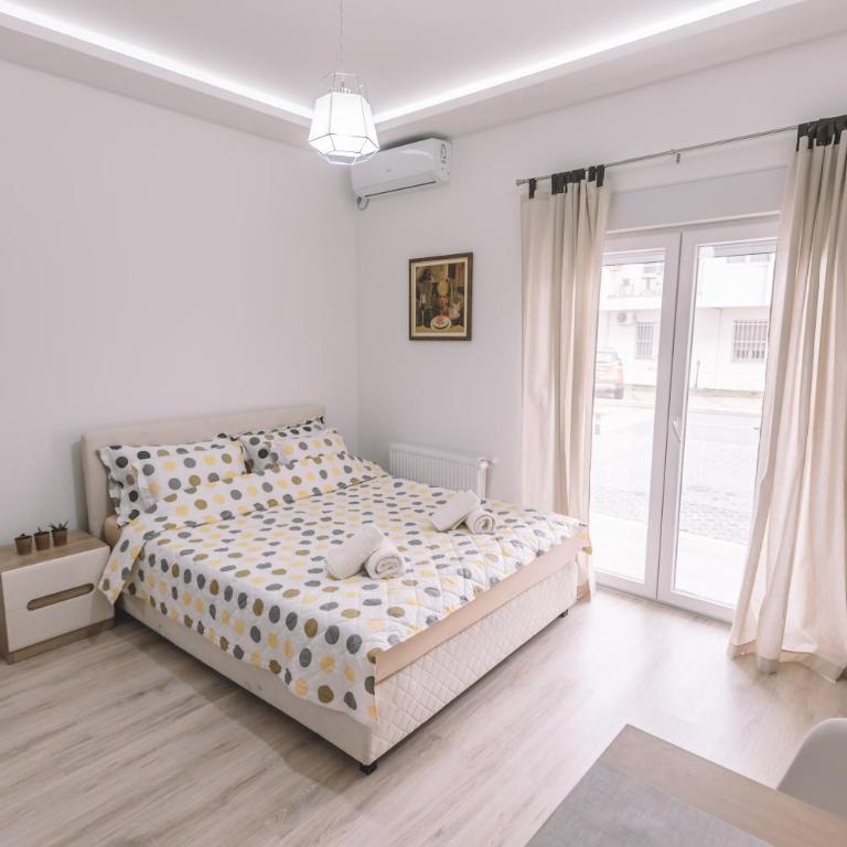 VS Studio Apartmani Banja Koviljača - Deluks Studio sa Bračnim Krevetom (King-size) - 3