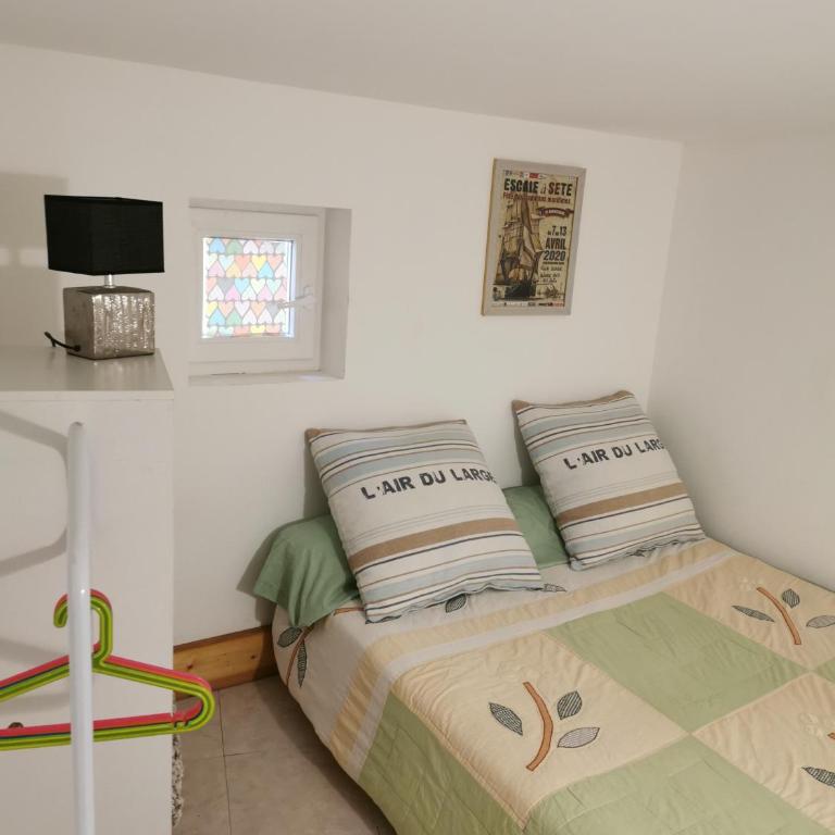 STUDIO 4 PERSONNES A 2Mn DE LA PLAGE - Studio - 12