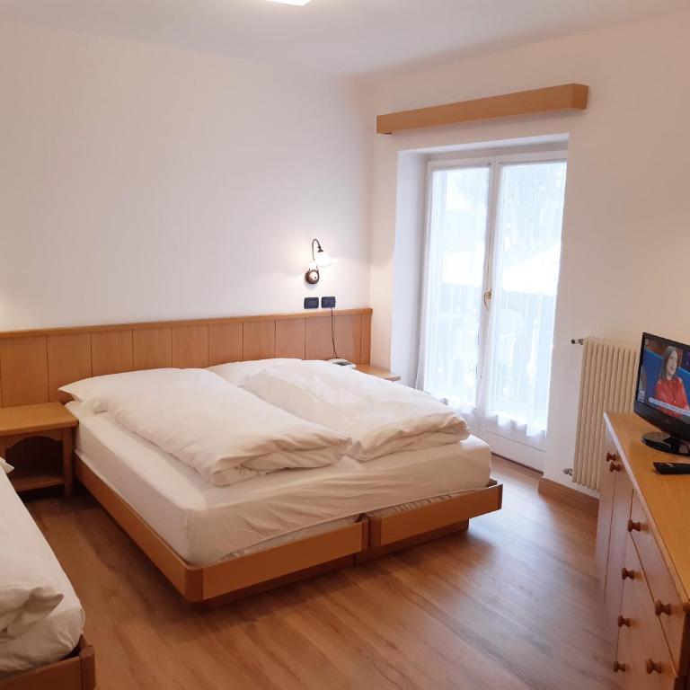 Albergo Arnica - Camera Tripla - 6