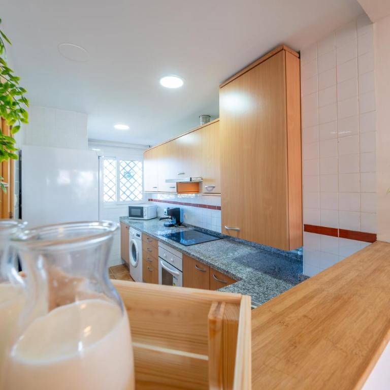 Apartamento con vistas al mar en Manilva Playa - Apartamento - 9