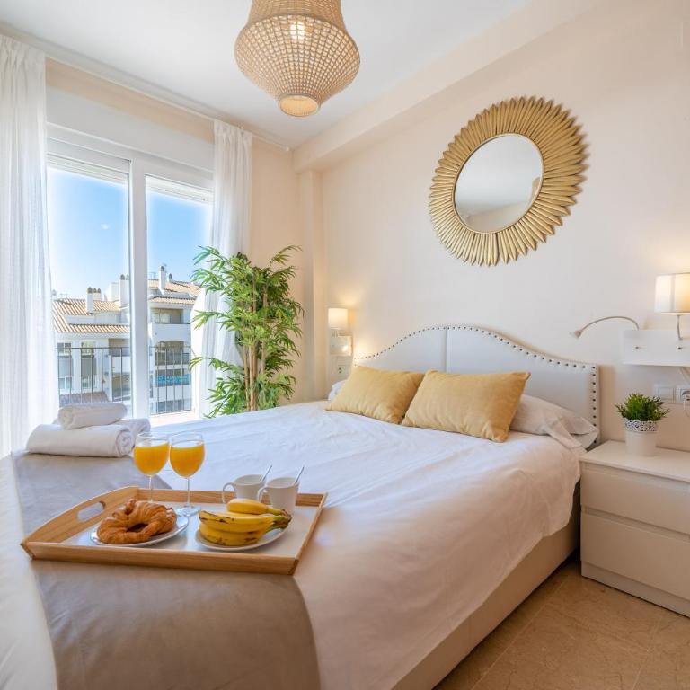 Apartamento con vistas al mar en Manilva Playa - Apartamento - 1