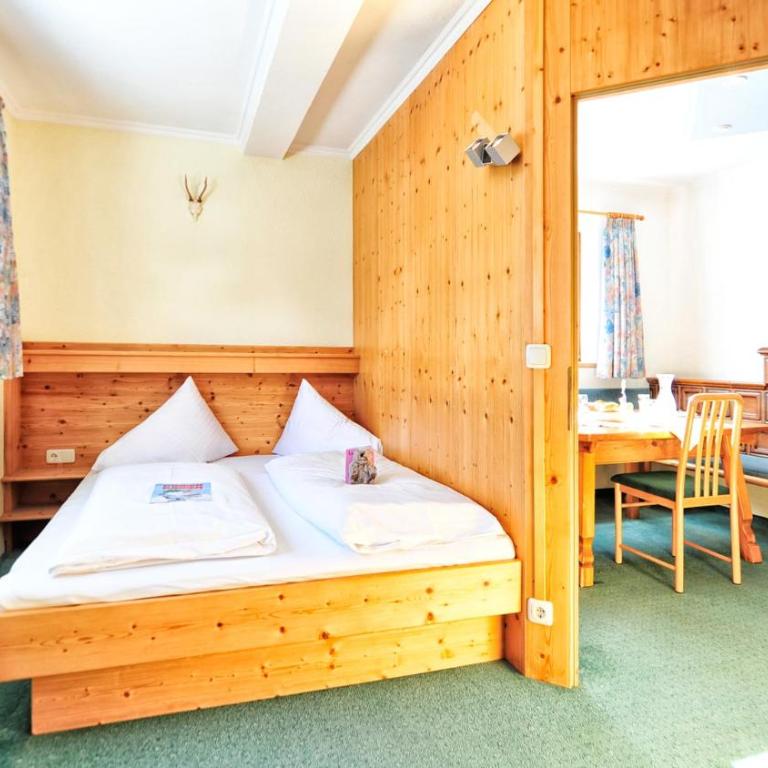 Apart Gabriele Pure Alpin Style St Anton - Mountain Hideaway with Sommercard premium & Dog Love, fully electronic - Apartment mit 2 Schlafzimmern und Bergblick - 11