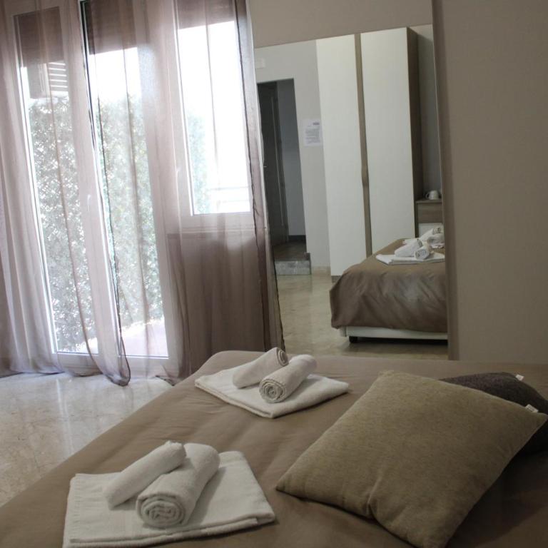 B&B D'Amari Affittacamere - Double Room with Private Bathroom - 10