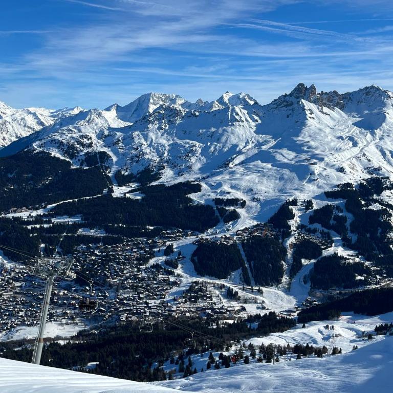 Renovated 6 pers Luxury Chalet in Meribel Centre 85m2 3BR 3BA with Mountain View and boots heater ! - Appartement 3 Chambres - 44