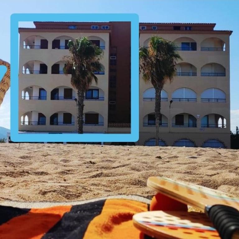Primera Línea de Playa, Ada Benedicto XIII, Aire acondicionado, WiFi, Parking - Apartamento con vistas al mar - 3ª planta - 23