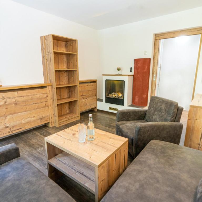 Hotel Gundolf - Suite mit Balkon und Aussicht - 9