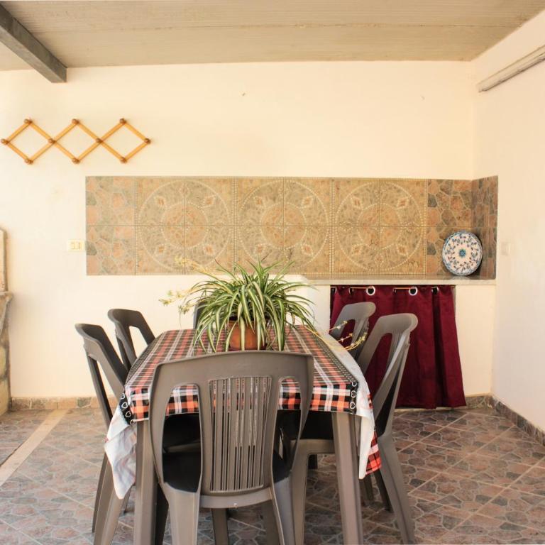 Villa Rosanna - Two-Bedroom House - 16