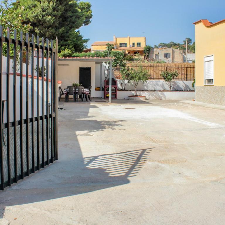 Villa Rosanna - Two-Bedroom House - 19
