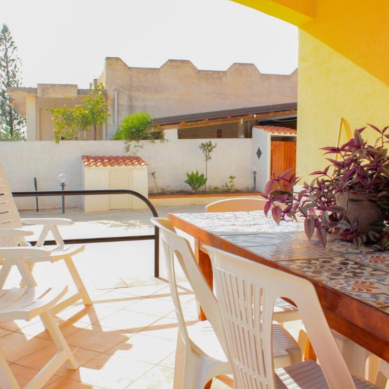 Villa Rosanna - Two-Bedroom House - 20