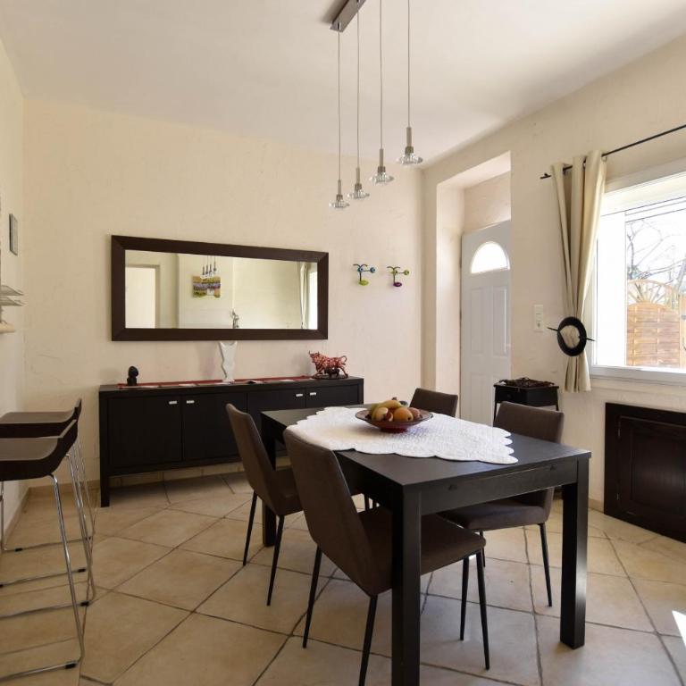 Margaillan - Parking - Jardin - Clim - Two-Bedroom House - 4
