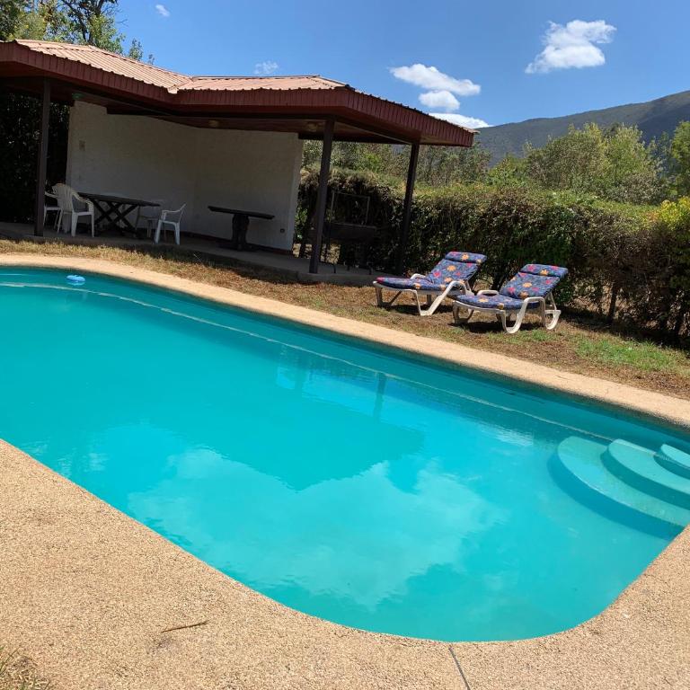 Casa tranquila y central con piscina en Olmué - Casa de 3 dormitorios - 5